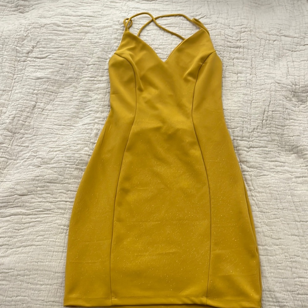 Yellow dress